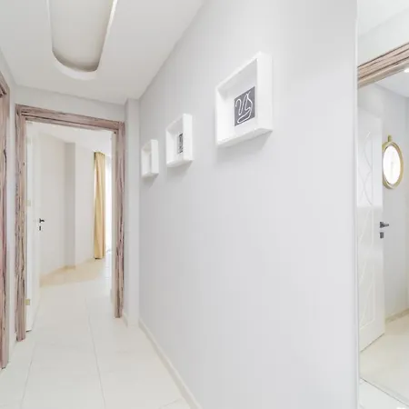 Apartment Flat W Balcony 5 Min To Konyaalti And Marina Antalya